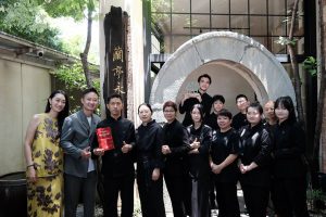 Changning се нарежда на 2-ро място по БВП на глава от населението сред областите на Шанхай