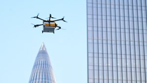 Как AI, дронове за доставка помогнаха на Китай да намали логистичните разходи до ново дъно